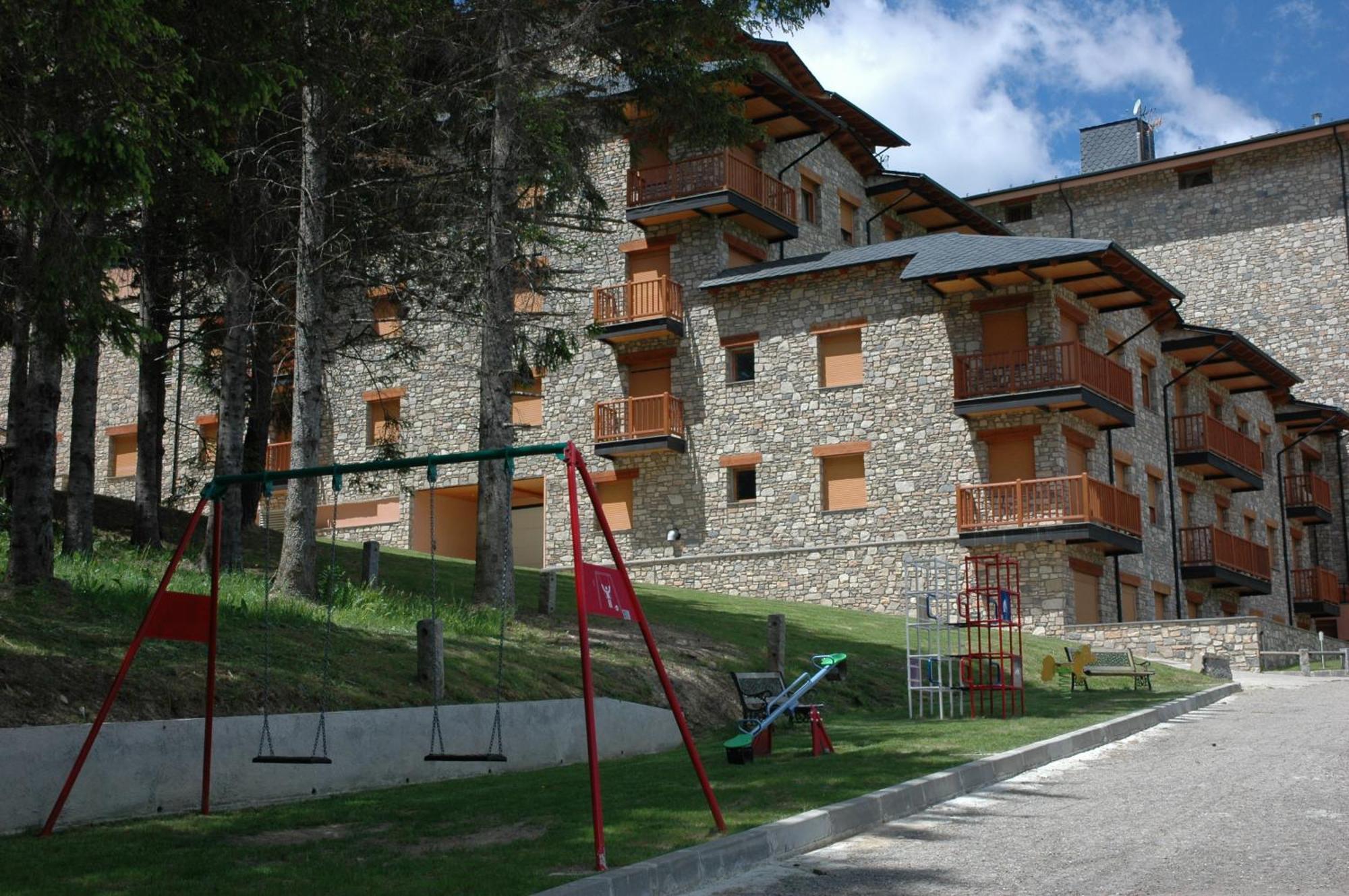 Hotel Supermolina La Molina  Exteriör bild