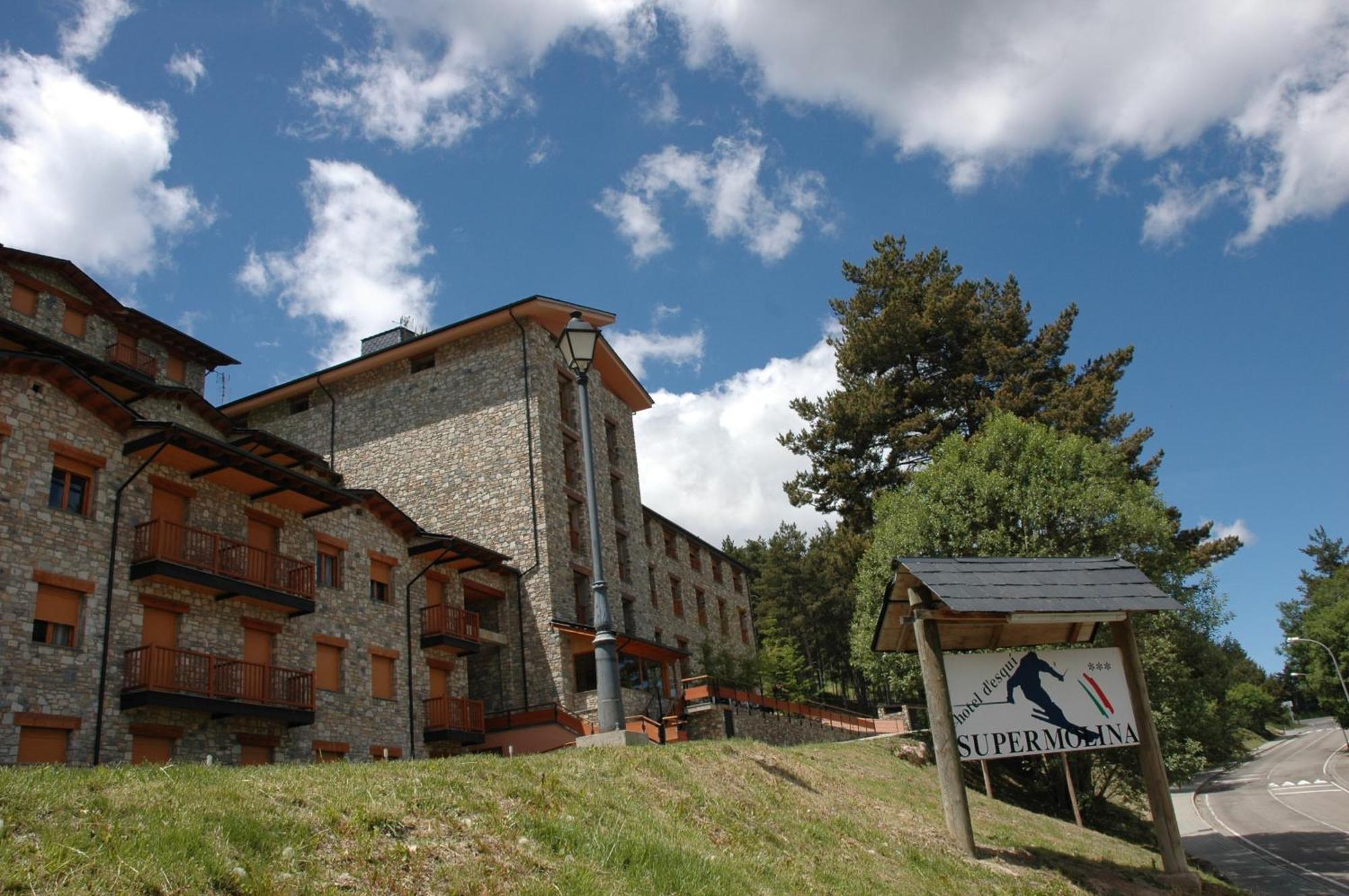 Hotel Supermolina La Molina  Exteriör bild