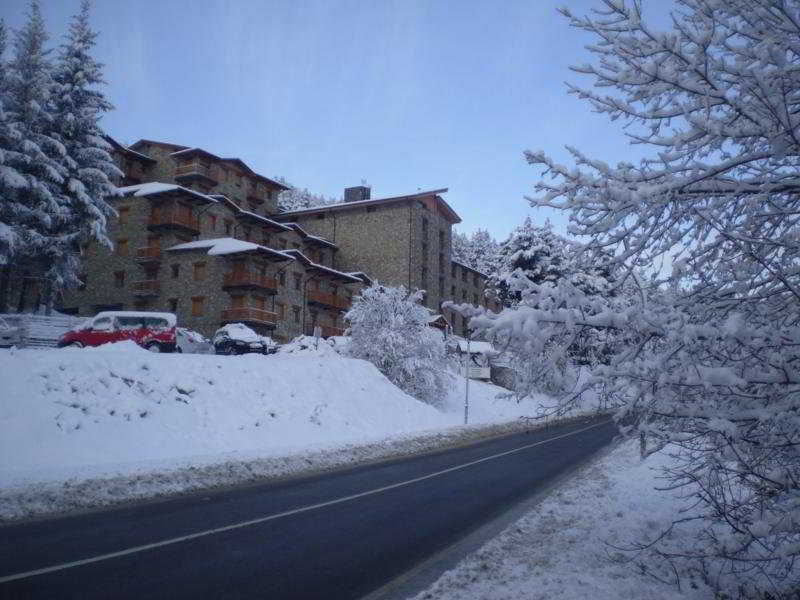 Hotel Supermolina La Molina  Exteriör bild
