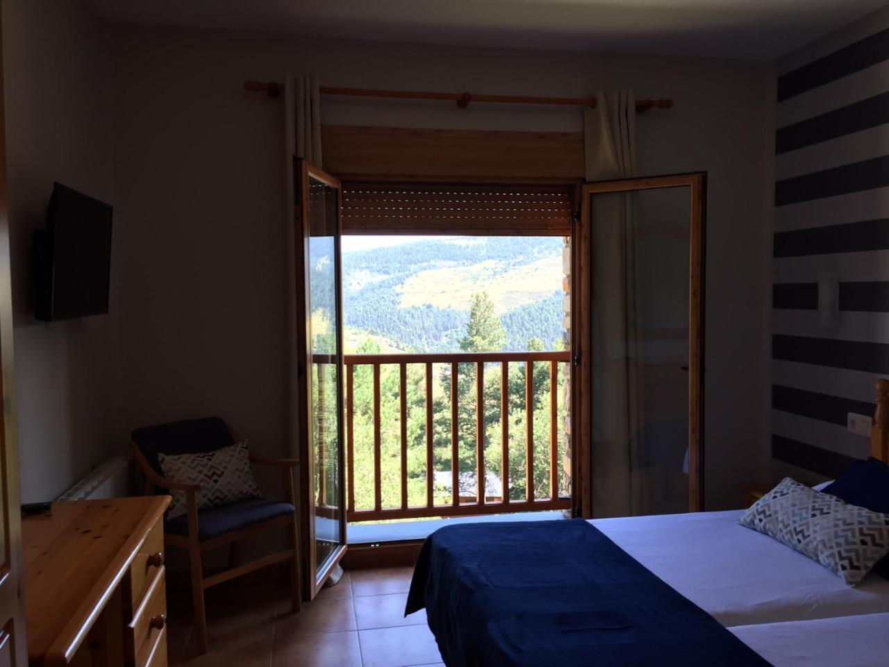 Hotel Supermolina La Molina  Exteriör bild